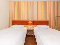 如家酒店(宿州万达广场店) - 标准双床房