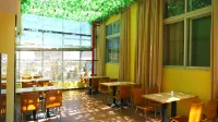 7Days Inn Diqing Shangri-La Dukezong Ancient City store - Business