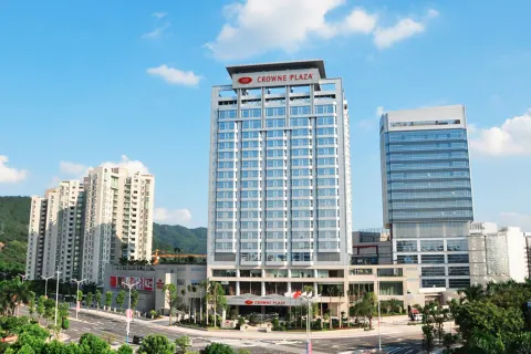 中山永安新城皇冠假日飯店