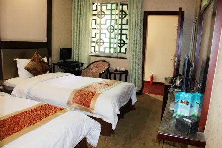 Miyi Panfeng Hotel Отели рядом с достопримечательностью «Miyi Lisu Terraced Fields Scenic Area»