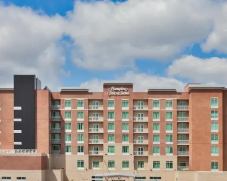 Hampton Inn & Suites Downtown Owensboro/Waterfront Hotels in Owensboro