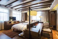Manyue Select Holiday Hotel