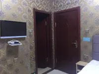 Wudalianchi Hongqing Express Hotel