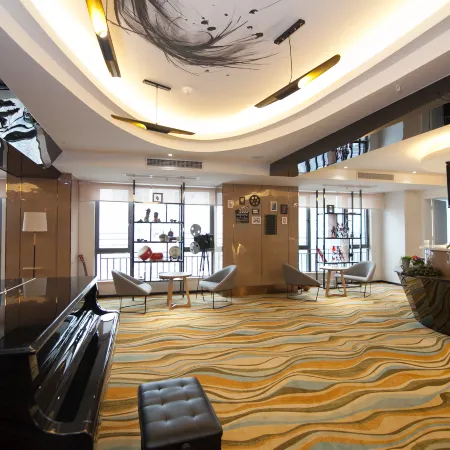 Me Hotel