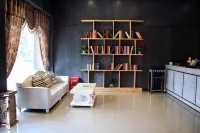 Junyu Boutique Hotel (Wanyuan Railway Station) فنادق في وان يوان