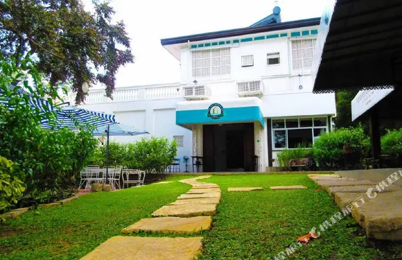 卡斯蒂略帕拉多雷斯住宿加早餐旅館