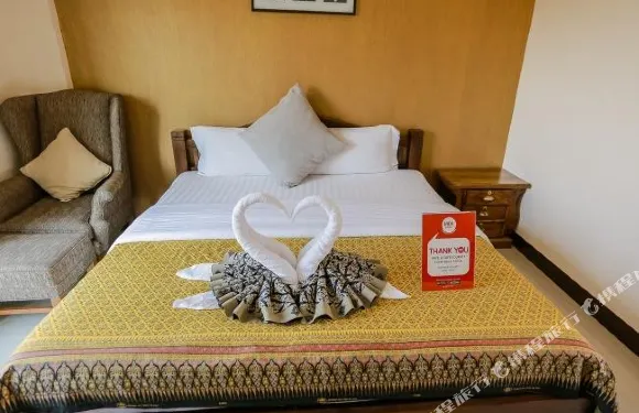 披集奈達客房塔郎93號陽光酒店