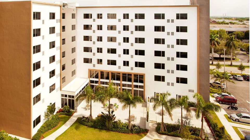 Element Miami Doral