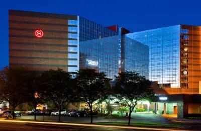 Sheraton Indianapolis Hotel at Keystone Crossing