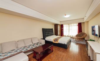 Jinlang Shenghua Apartment Hotel