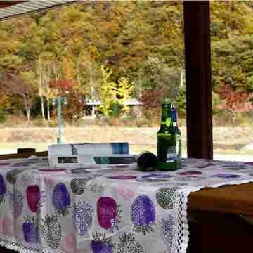 Gapyeong Lucerne Kids Pension Dining/Meeting Rooms