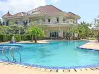 Novilla Boutique Resort Hôtels à : Sungai Liat