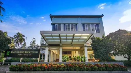 Pantai Indah Resort Hotel Timur
