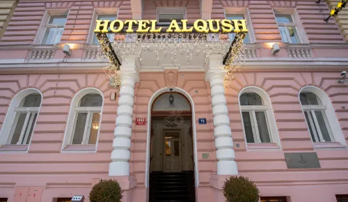 Alqush Downtown Hotel