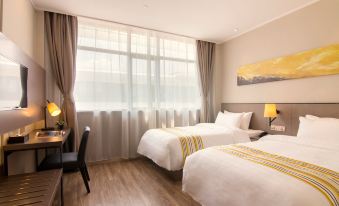 Home Inn Plus (Shanghai Pudong Airport Chuansha Wangqiao)