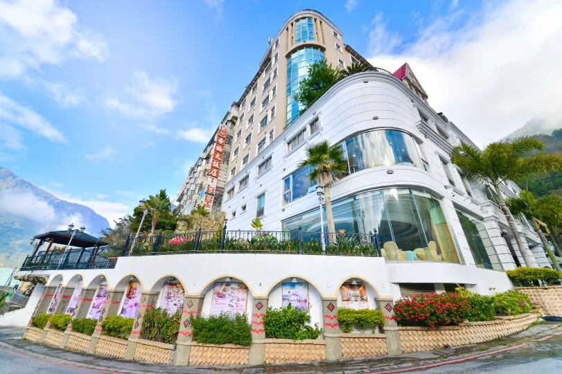 Hotel Tilun Dongpu spa