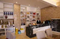 Shiji Hotel
