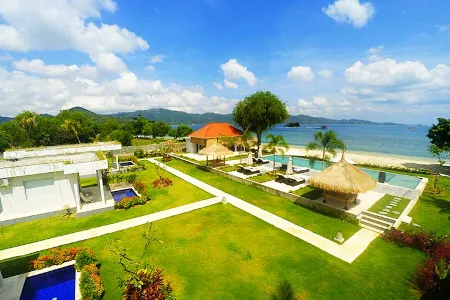 The Suites Lombok Отели рядом с достопримечательностью «Gili Nanggu»