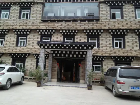 Hongyunge Hotel Отели рядом с достопримечательностью «Xiannairi»