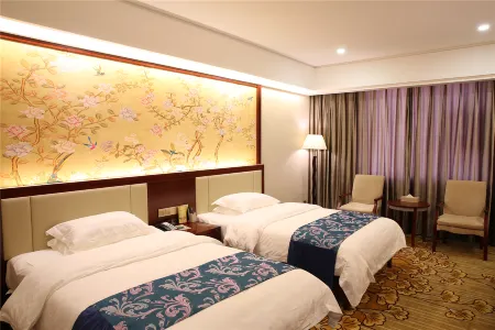 Sheng Da Hotel Отели в г. Юнчэн