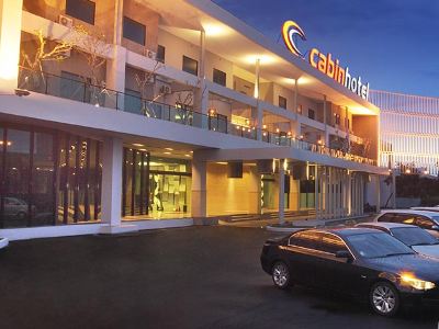 Cabin Hotel