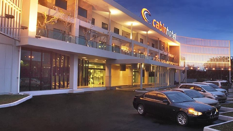 Cabin Hotel