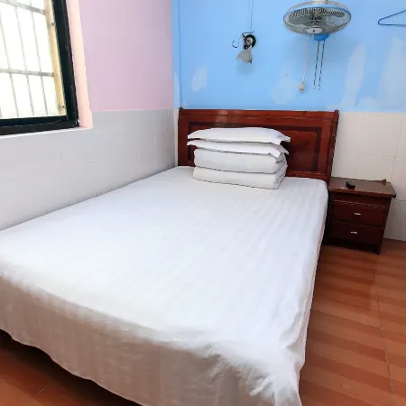 Baishun Hotel