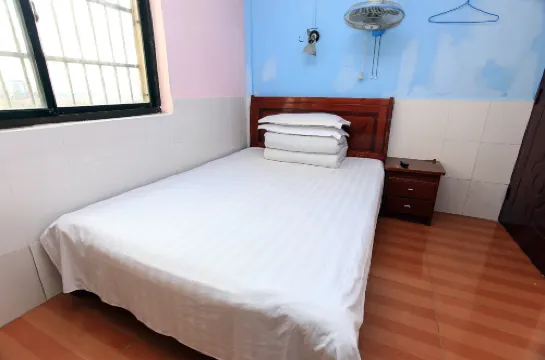 Baishun Hotel