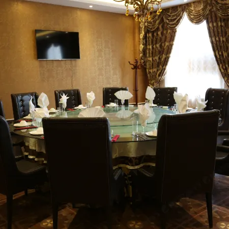 Madina Hotel