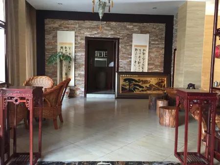 Qiyuan Hotel Отели рядом с достопримечательностью «Nanshazhen»