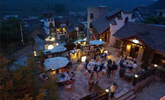 Camelot Hotel