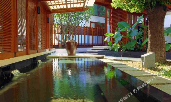 Villa 32 (Available only over 16 years old)