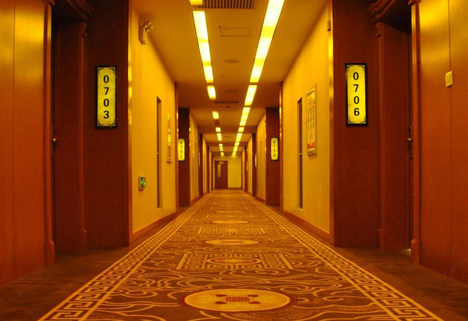 4. 비하이란티안 비..