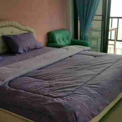 Ocean View Resort - Koh Sichang Rooms