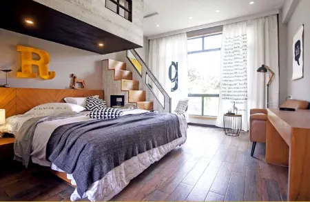 September Mountain Art Hotel Отели рядом с достопримечательностью «Changpingcun»