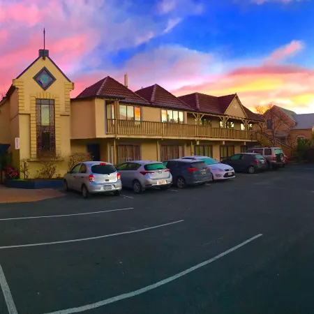 Cable Court Motel Отели рядом с достопримечательностью «Рослин»