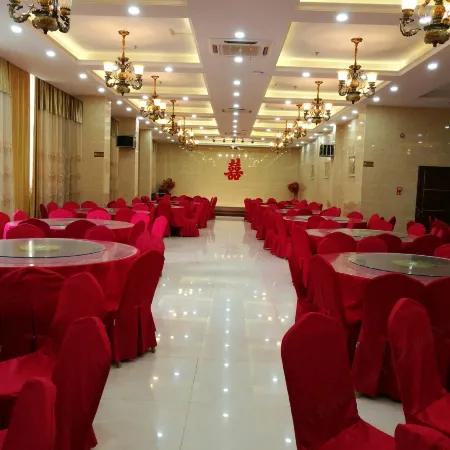 Huayun Hotel