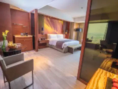 Marco Polo Ortigas Manila Hotels in Pasig