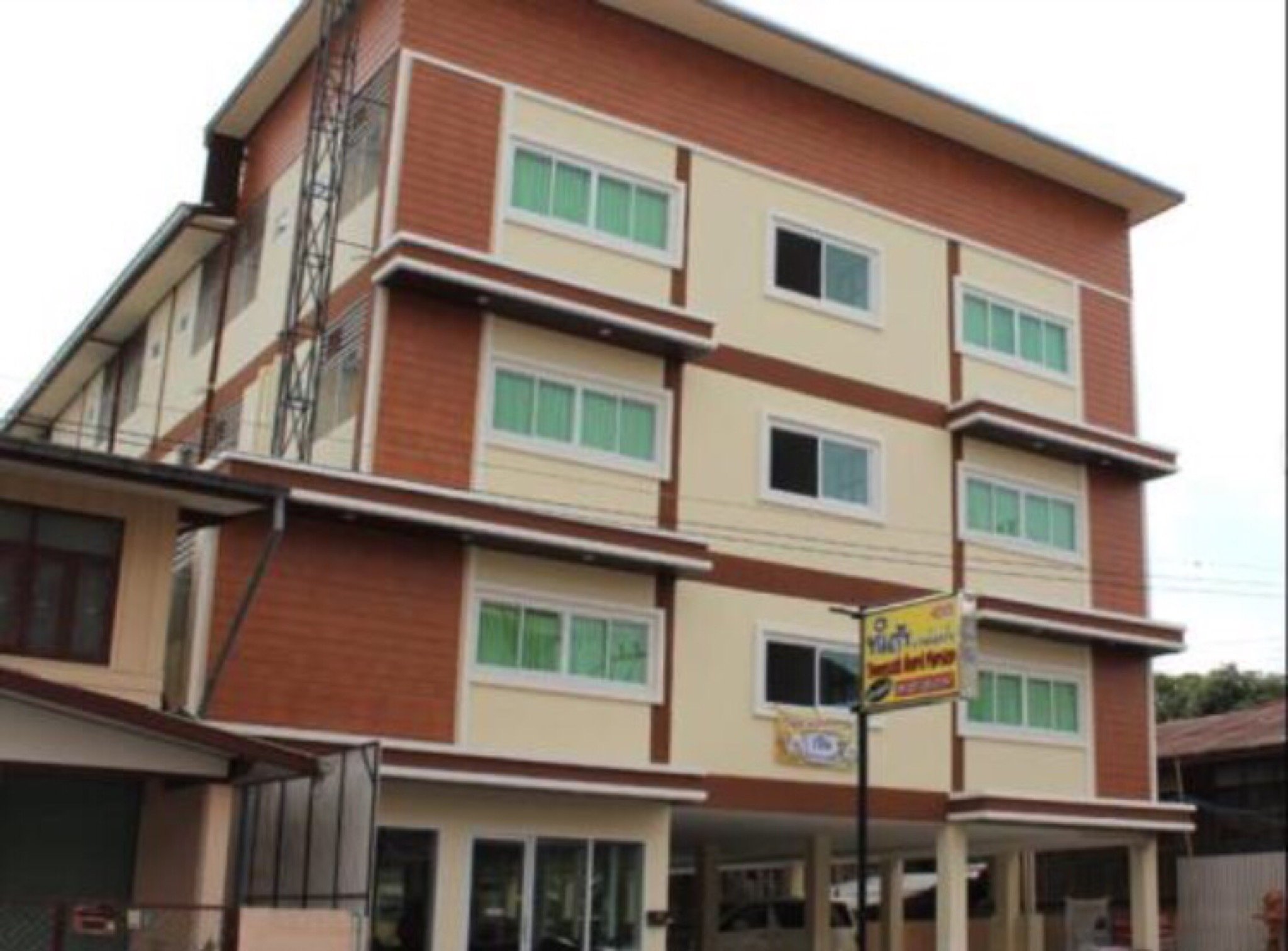 Taweesuk Grand Mansion ApartmentUbon Ratchathani Updated 2022 Room