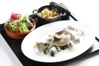 Small Luxury Hotels of the World - Breidenbacher Hof - breakfast