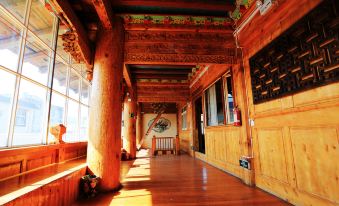 Blue Bird·Tibetan Hostel