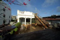 Jianwai Boutique Hostel (Haikou Qilou Old Street) Hotel in zona Hainan Science & Technology School