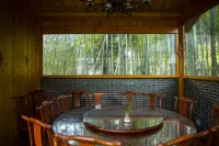 Linzhongge Hostel