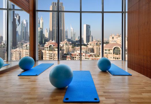 켐핀스키 수영장