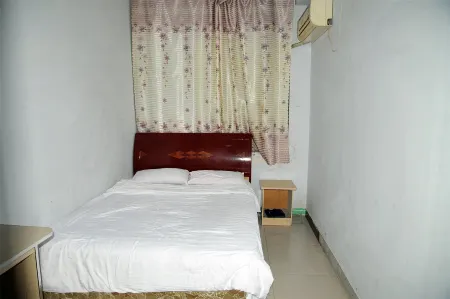 Yiyuan Jiexin Hotel Отели в г. Сиюань