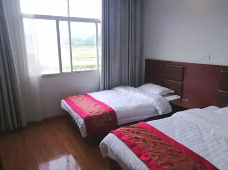 Tiantangzhai Hongchahua Farm Stay