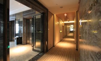 Hip Hop Apartment Hotel (Guangzhou Poly Zhongda Plaza)