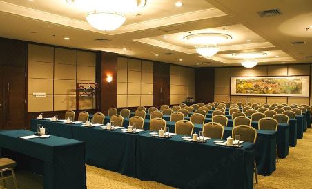 Blue Horizon Internationale Hotel - Housity