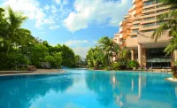 Hong Kong Gold Coast Hotel - Beach