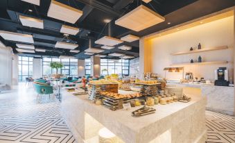 Atour Hotel (Shanghai Hongqiao National Convention & Exhibition Center)